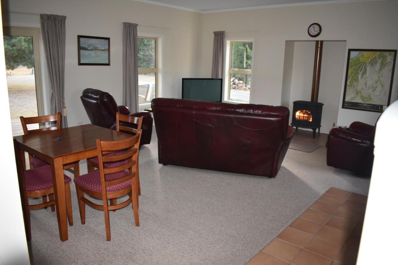 Gladstone Cottage Twizel Extérieur photo